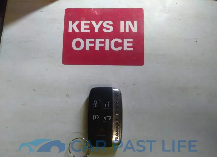 SALYL2EX6KA235021# 11