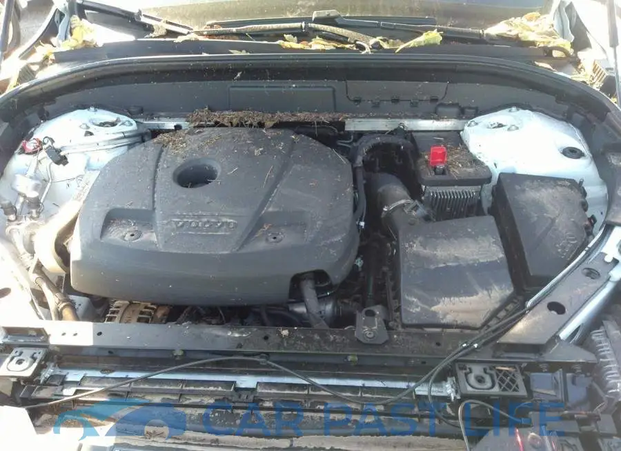 YV4102RK8M1845583# 10