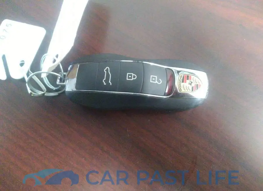 WP1AB2A54LLB30384# 11