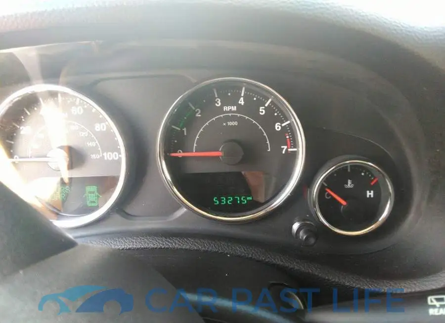 1C4BJWEG1JL890846# 7