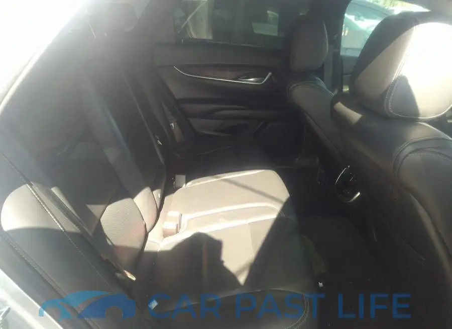 2G61M5S3XK9114578# 8