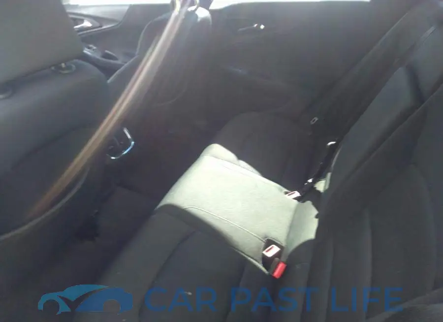 1G1ZD5ST4KF120859# 8