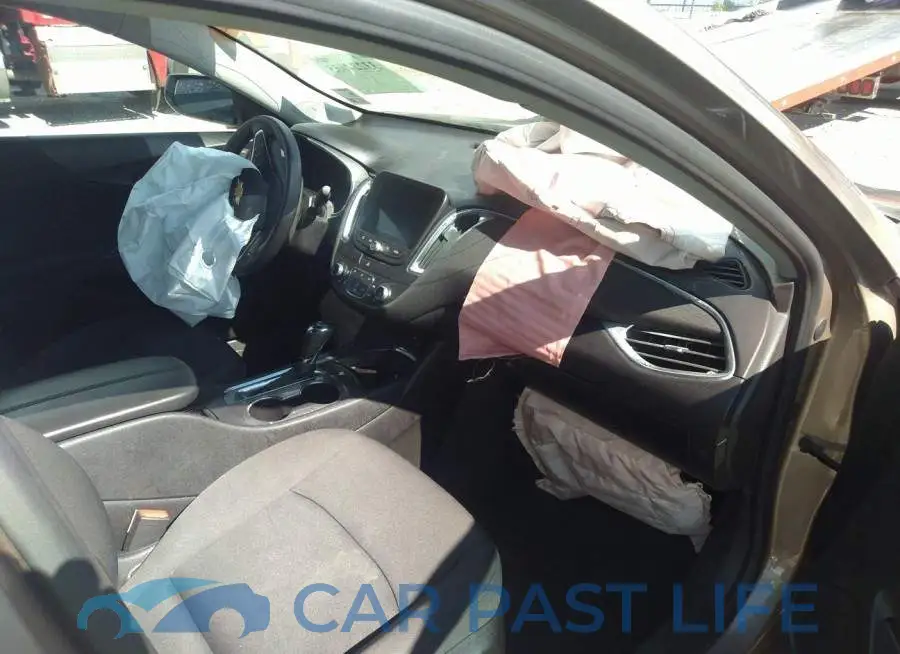1G1ZD5ST4KF120859# 5