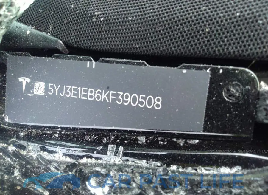 5YJ3E1EB6KF390508# 9