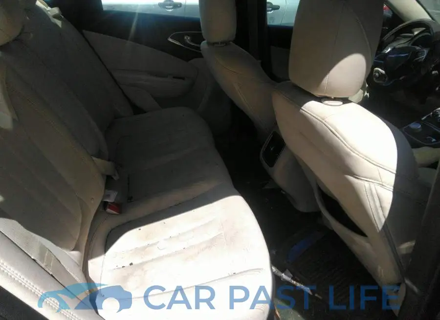 1C3CCCAB5FN536500# 8
