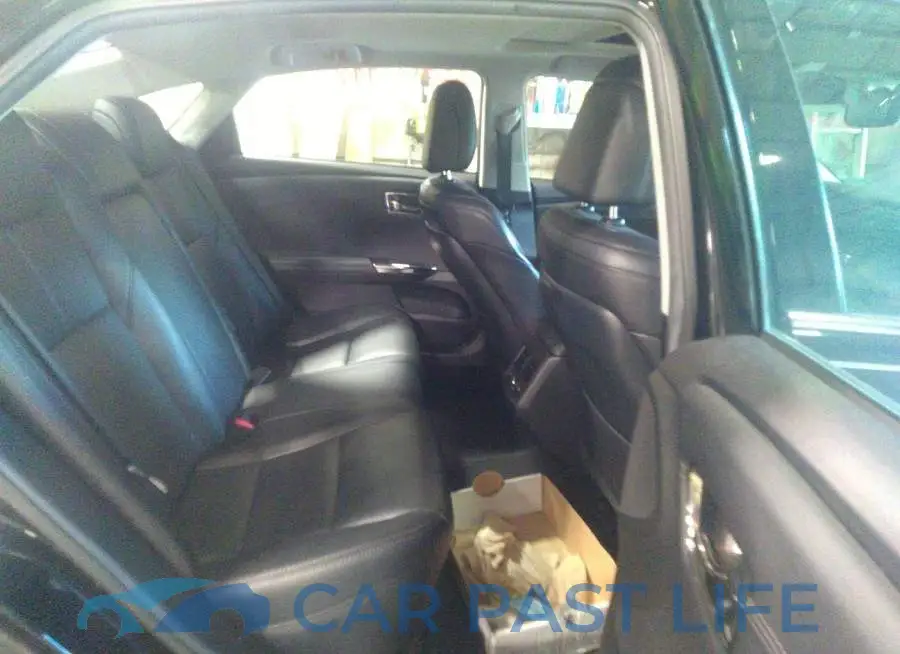 4T1BK1EB2GU209547# 8