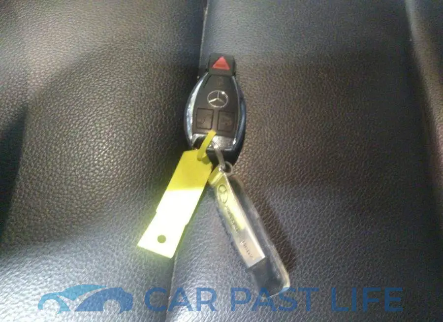 WDCTG4GB7FJ082037# 11