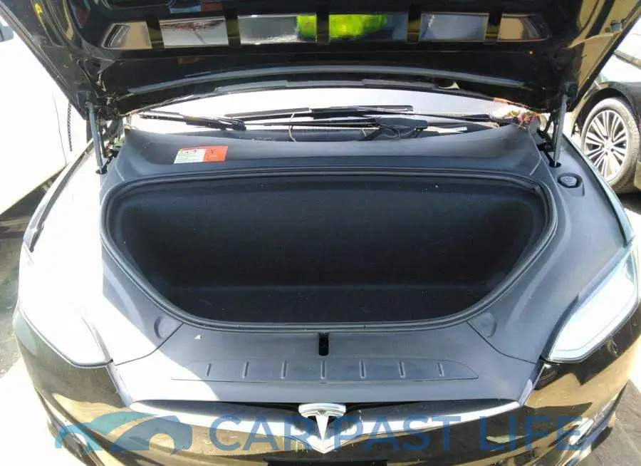 5YJXCAE21JF108944# 10