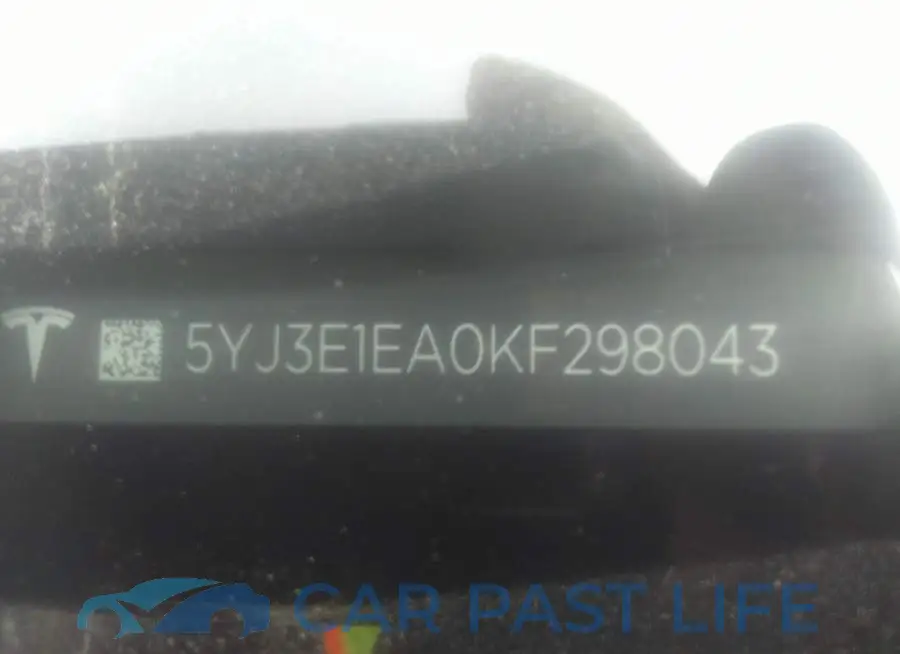 5YJ3E1EA0KF298043# 9