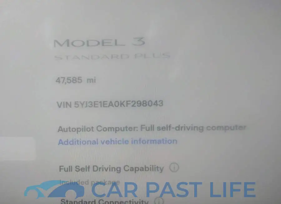 5YJ3E1EA0KF298043# 7