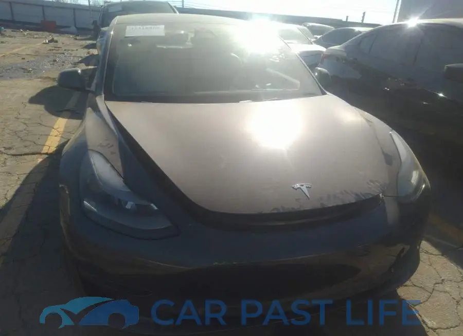 5YJ3E1EB9NF115090# 10