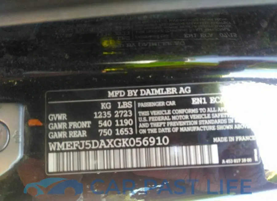 WMEFJ5DAXGK056910# 9