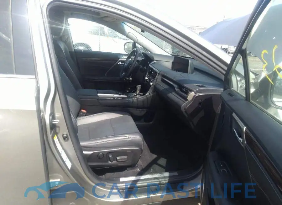 2T2BZMCA8HC131264# 5
