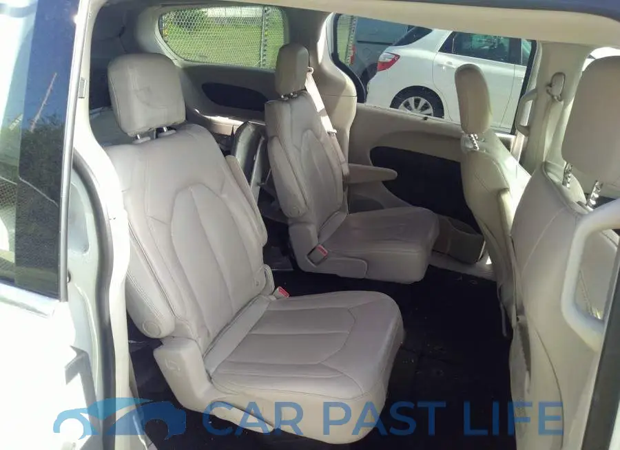 2C4RC1DG2MR519610# 8