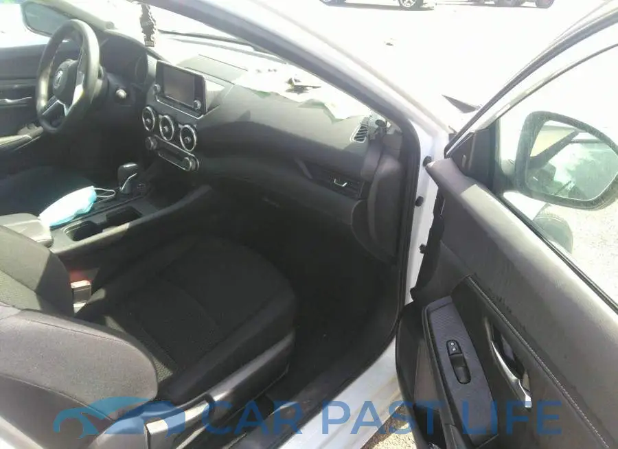 3N1AB8BV8MY277614# 5
