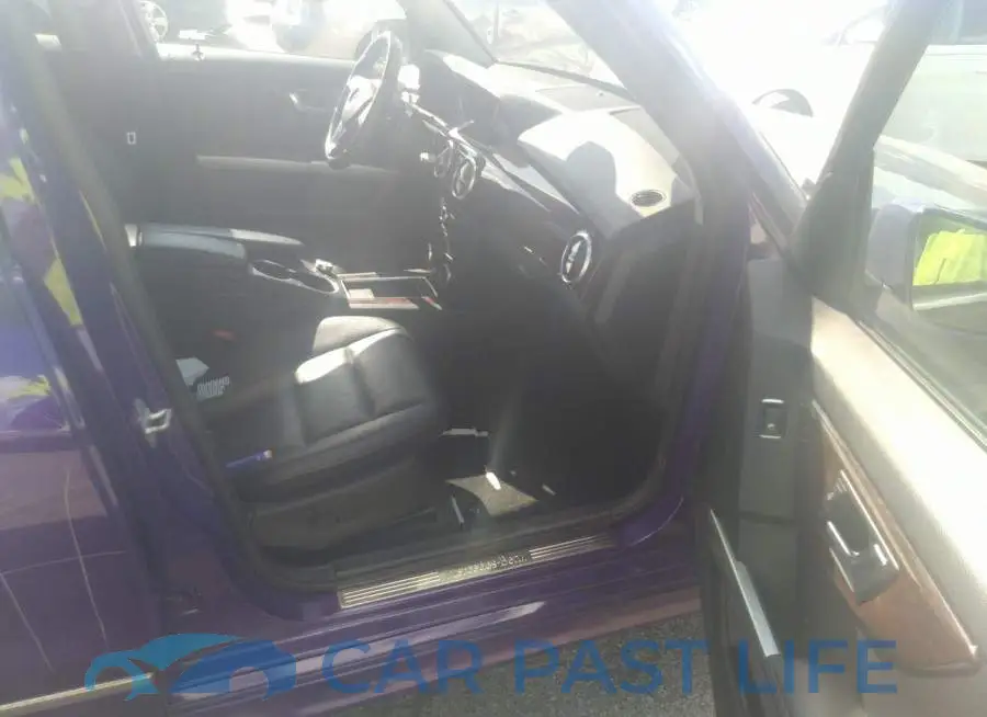 WDCGG8JB4FG382939# 5