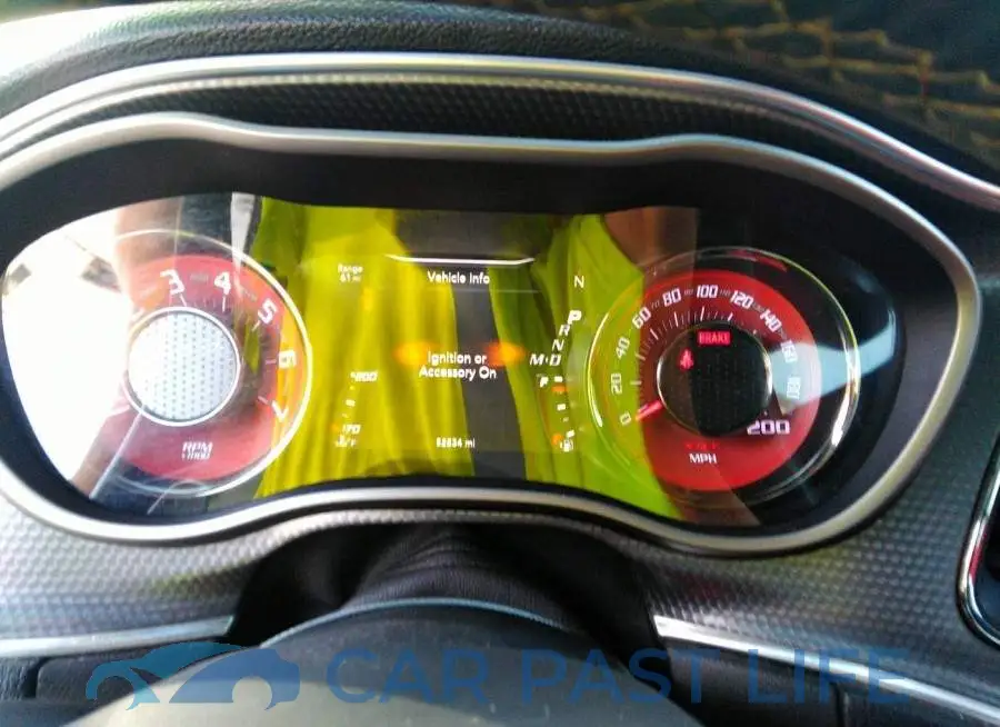 2C3CDZC92FH727178# 7