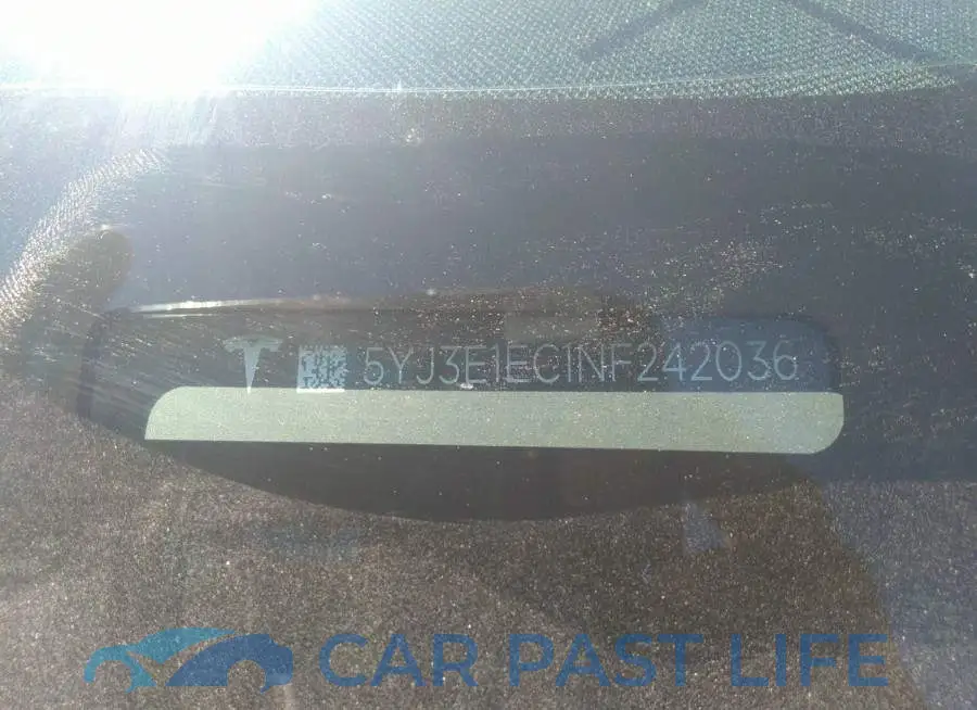 5YJ3E1EC1NF242036# 9