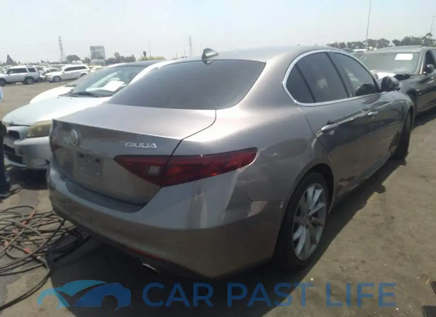 ZARFAEBN8J7597930# 4