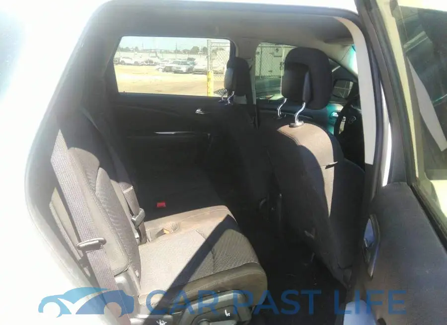 3C4PDCAB1GT216747# 8