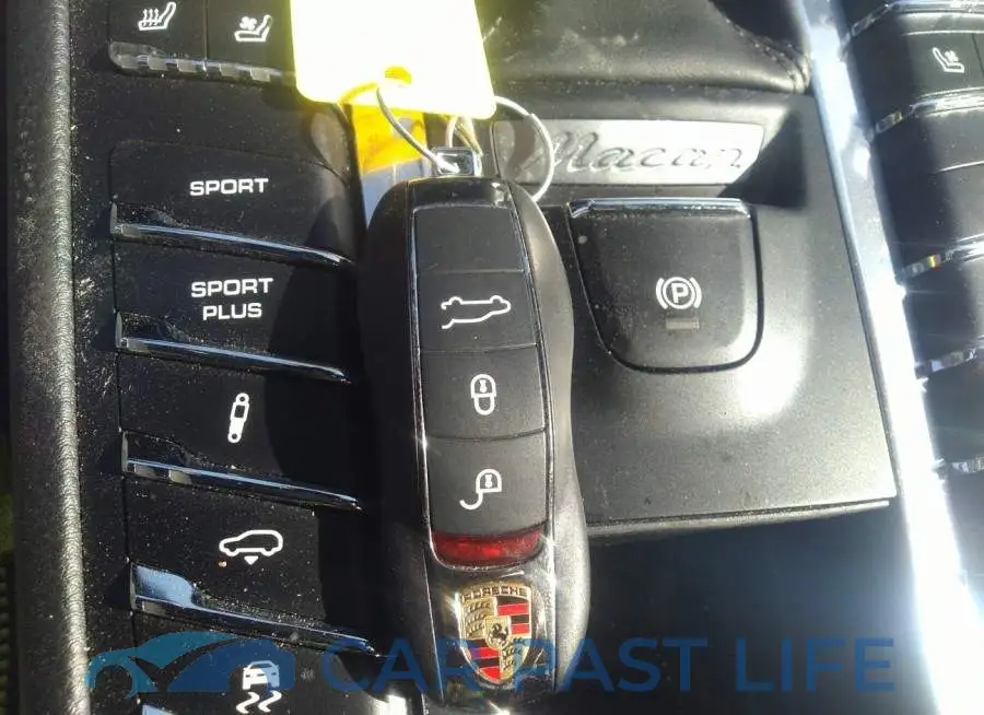 WP1AA2A55JLB13559# 11