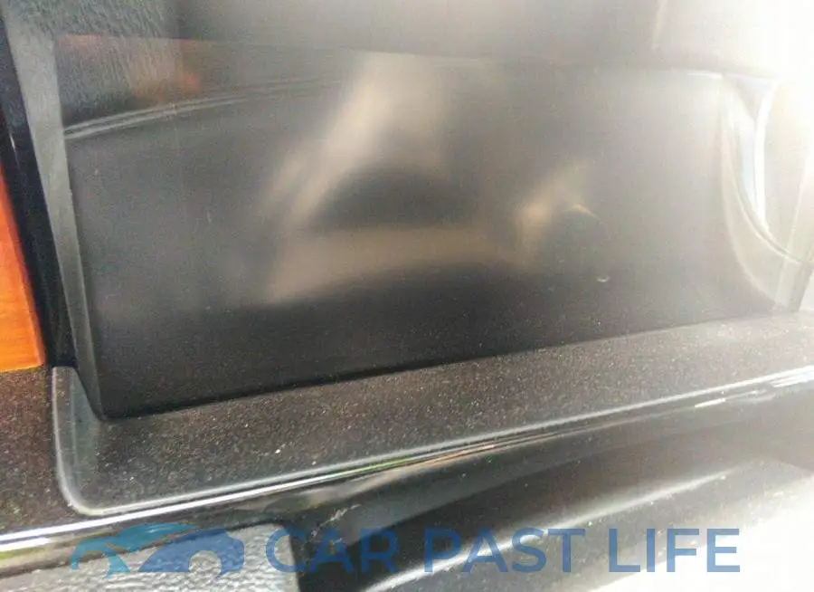 5LMJJ2LT1KEL01328# 7