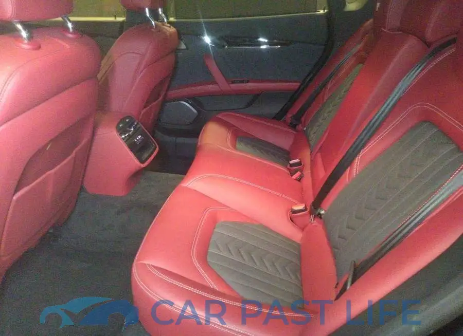ZAM56YRL8J1271699# 8