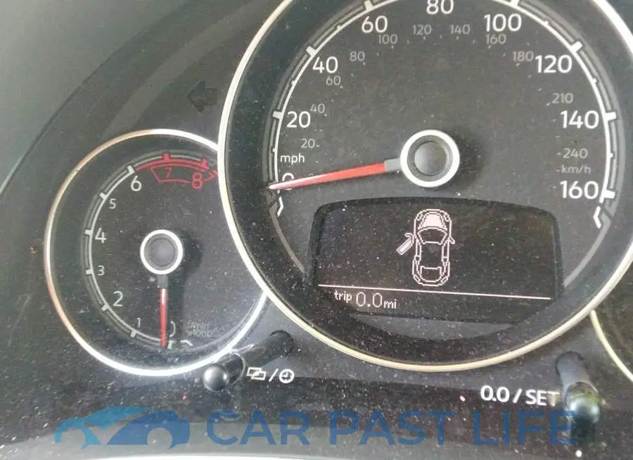 3VWJD7AT9KM719402# 7