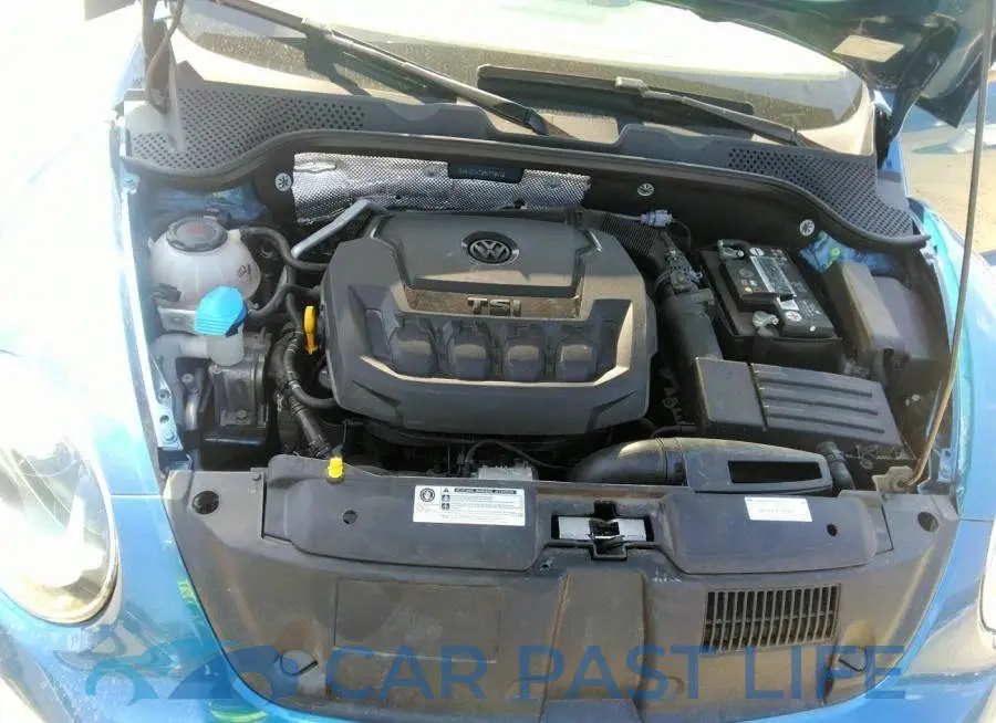 3VWJD7AT9KM719402# 10