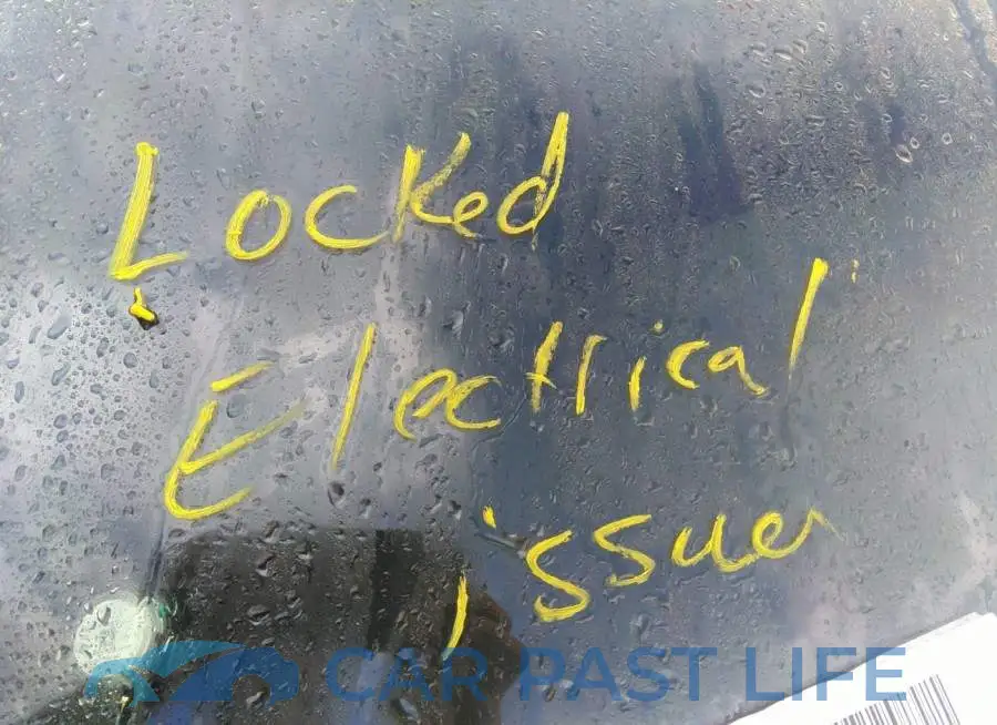 5YJSA1E23LF360472# 7