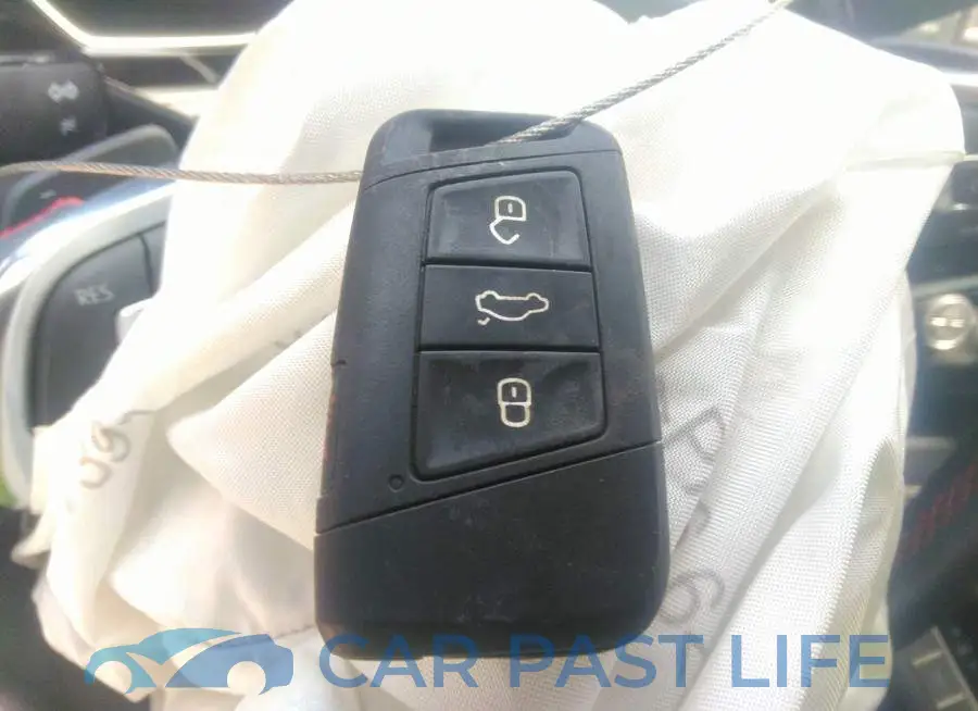 3VW6T7BUXLM045357# 11