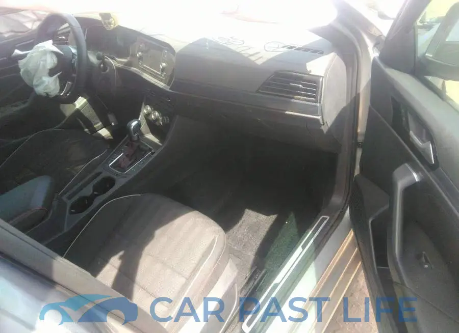 3VW6T7BUXLM045357# 5