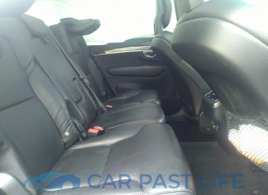 YV4A22PK7G1025237# 8
