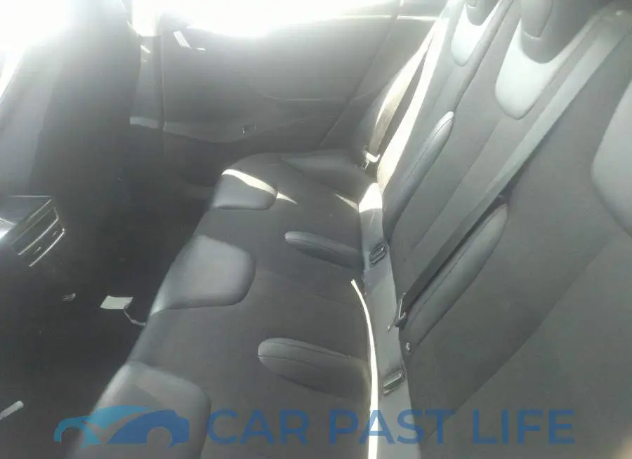 5YJSA1E24GF172775# 8