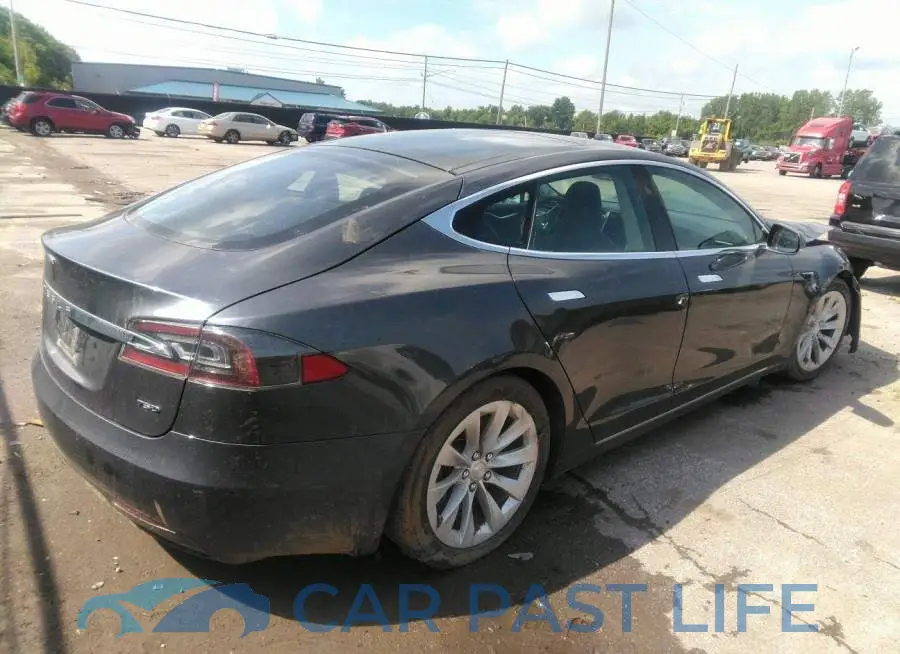 5YJSA1E24GF172775# 4