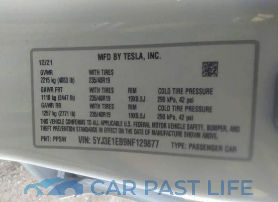5YJ3E1EB9NF129877# 9