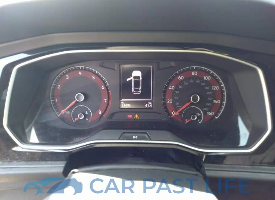 3VWCB7BU2KM232502# 7