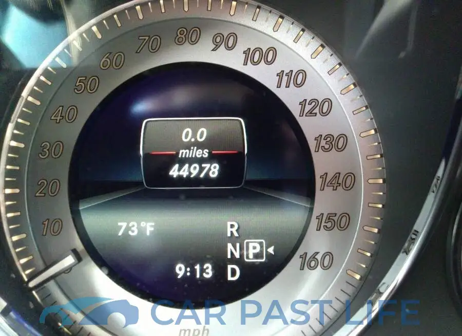 WDCGG5HB9FG382696# 7