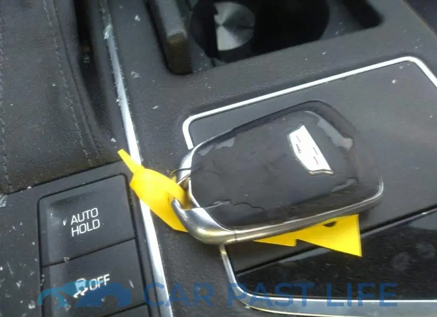 1G6KD5RS5HU205934# 11