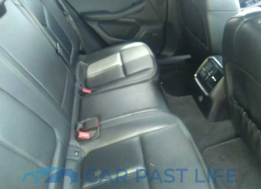 WP1AA2A58JLB10350# 8