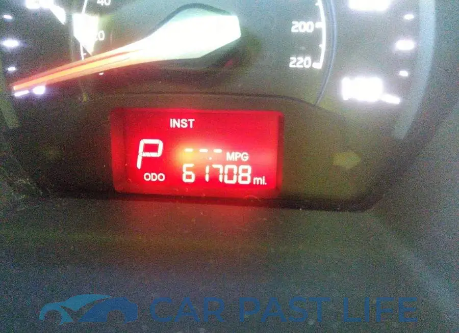 KNADM5A37G6625673# 7