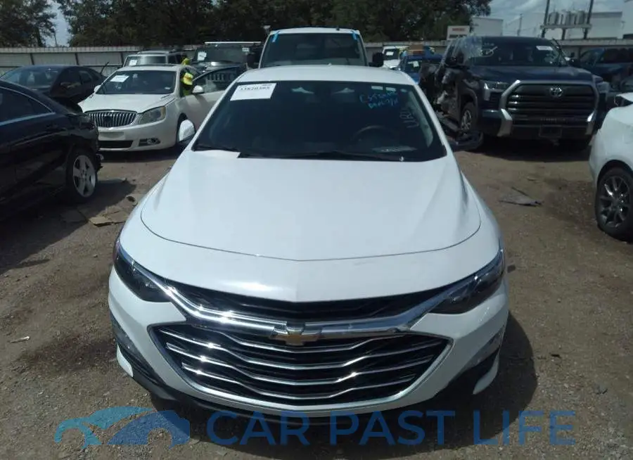 1G1ZD5ST6MF071375# 6