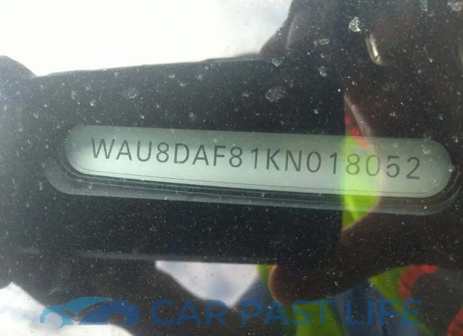 WAU8DAF81KN018052# 9