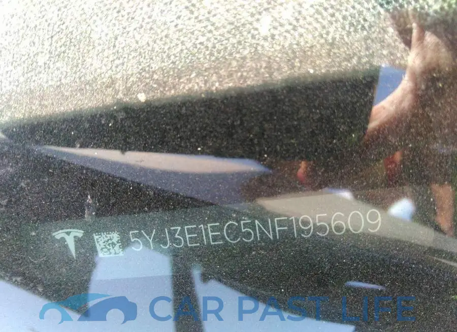 5YJ3E1EC5NF195609# 9