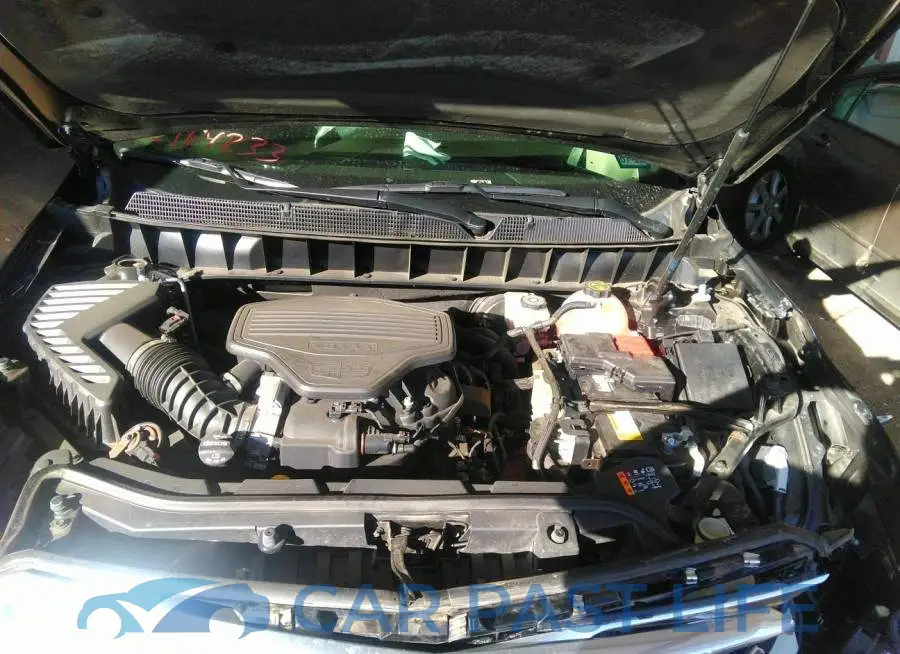 1GYKNCRS6JZ160455# 10