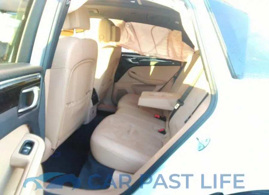 WP1AA2A53KLB02237# 8