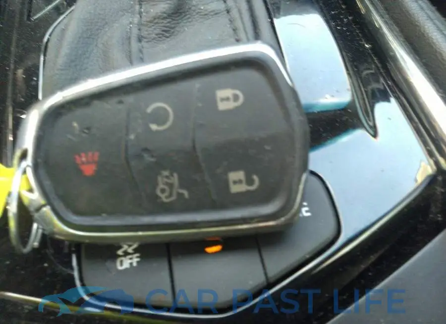1G6AH1RX0H0197754# 11
