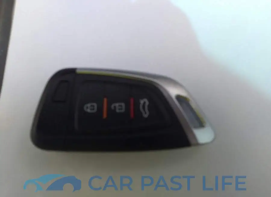1G6AA5RX7J0158578# 11