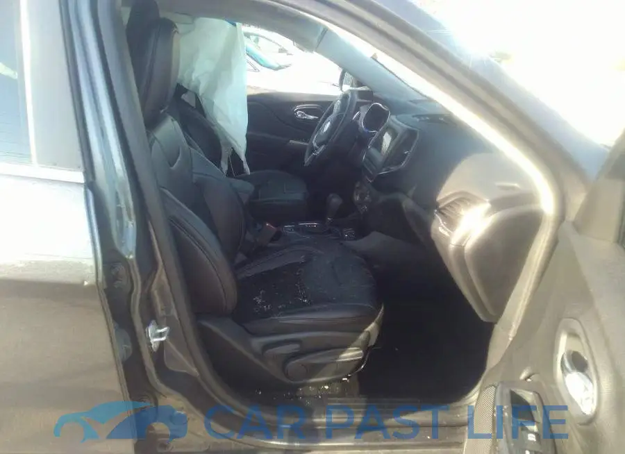 1C4PJLLB6LD586193# 5