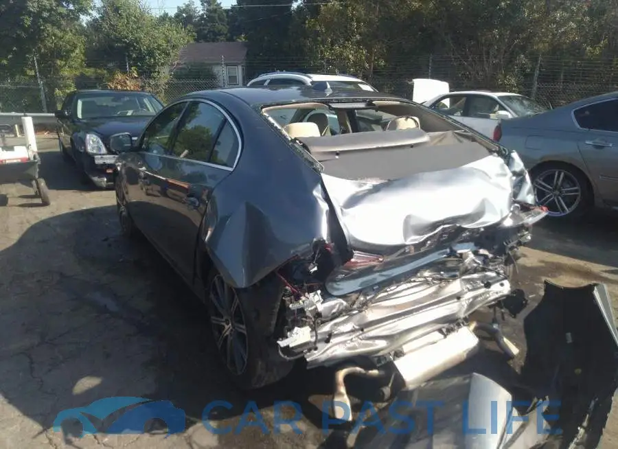 LYV402HK9JB168999# 3